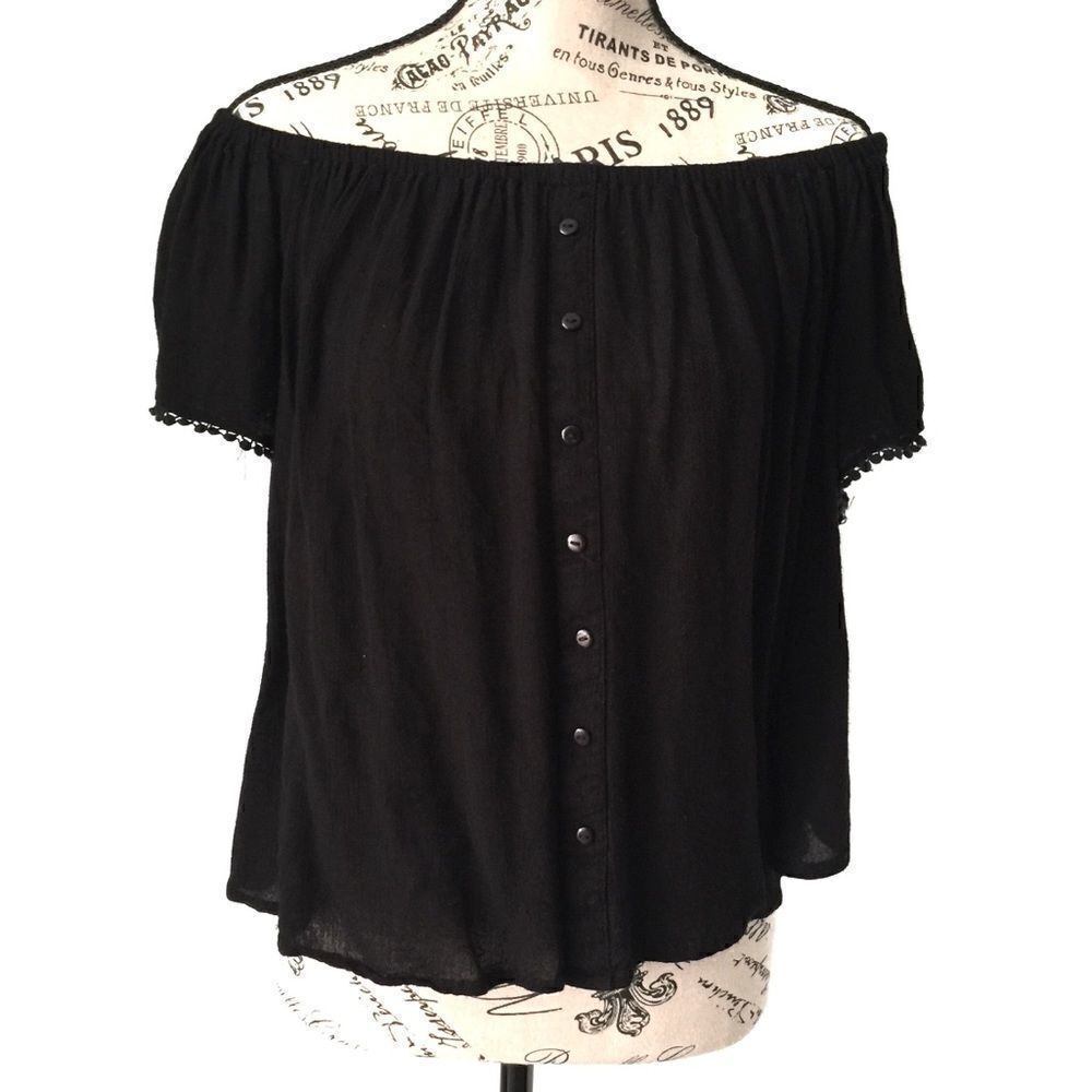 Chloe June Black Off Shoulder Top in Size M